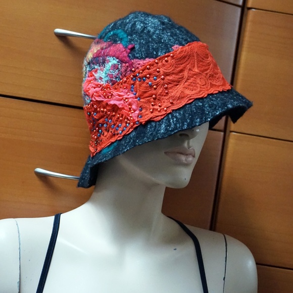 FELTED WOOL CLOCHE HAT UNIQUE GIFT FOR WOMEN